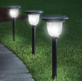Guide to outdoor solar lights: what outdoor solar lighting solutions are available?